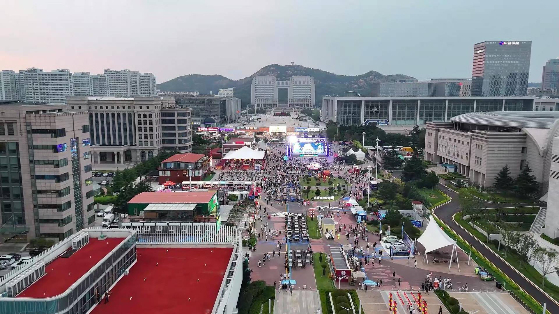 第35届青岛国际啤酒节崂山会场多元打造山海狂欢(图1)