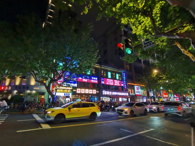 上生·新所的“FEAST美食节”让夏日的长宁越“夜”越精彩！(图8)