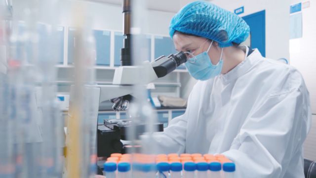 九游app入口：国产奶粉排名前十珍护vs悠滋小羊科学验证铸国产奶粉品质新高度(图3)