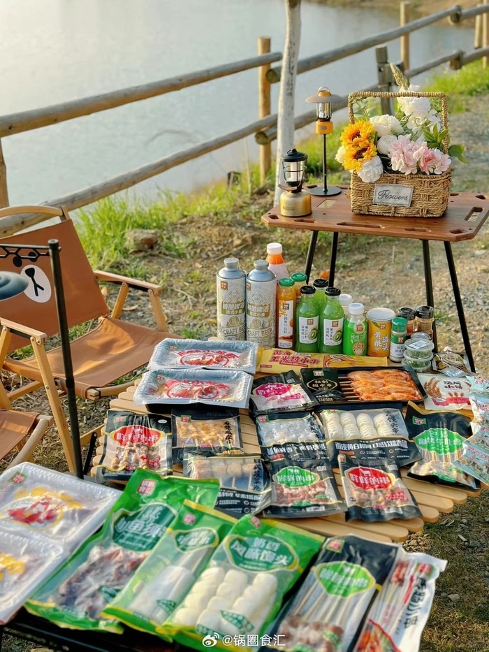 九游娱乐：锅圈的新店打算让机器人来炒菜(图2)