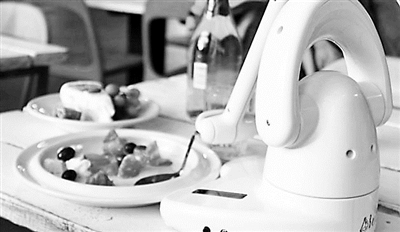 深度解析芯厨师AI炒菜机器人技术革新与突破(图1)