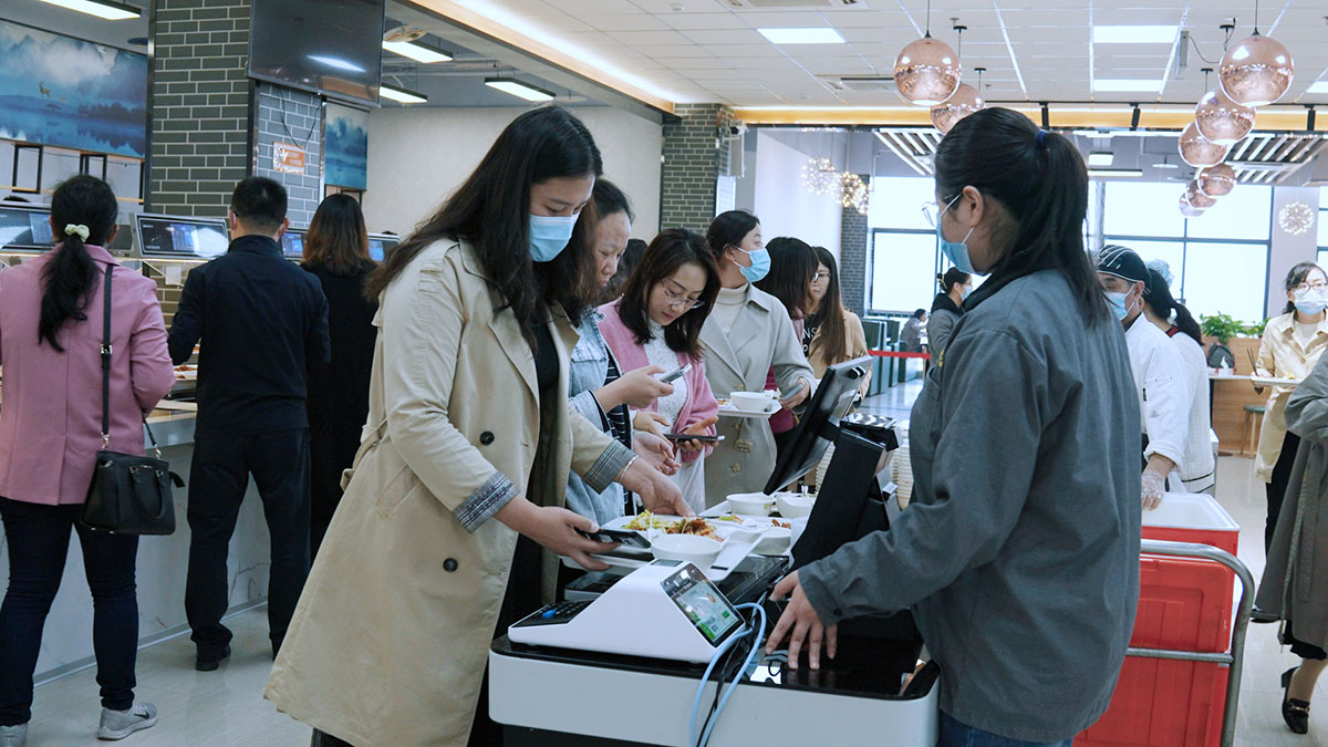 九游娱乐：智慧餐厅的发展趋势及优化效果(图1)