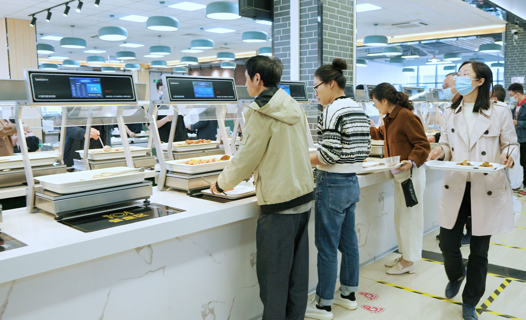 九游娱乐：智慧餐厅的发展趋势及优化效果(图2)