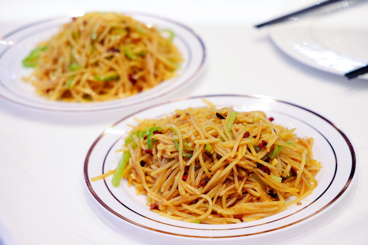 北京平谷举办炒菜机器人大赛它们能“炒”掉厨师吗？(图2)