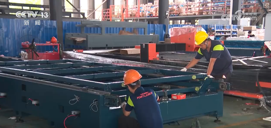 “新引擎”轰鸣、“新赛道”拓宽、场景”涌现 从”透视经济发展劲头(图16)