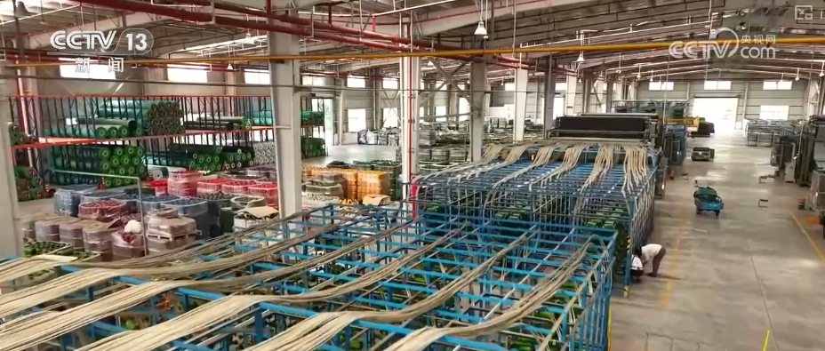 “新引擎”轰鸣、“新赛道”拓宽、场景”涌现 从”透视经济发展劲头(图24)