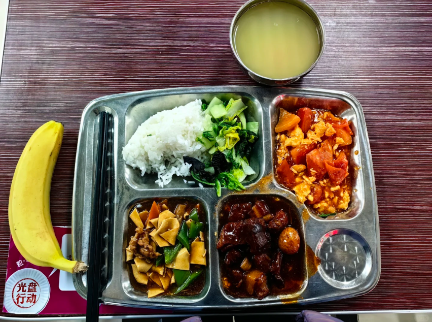 “中央厨房+微厨房” 北京试点校园餐供餐新模式(图2)