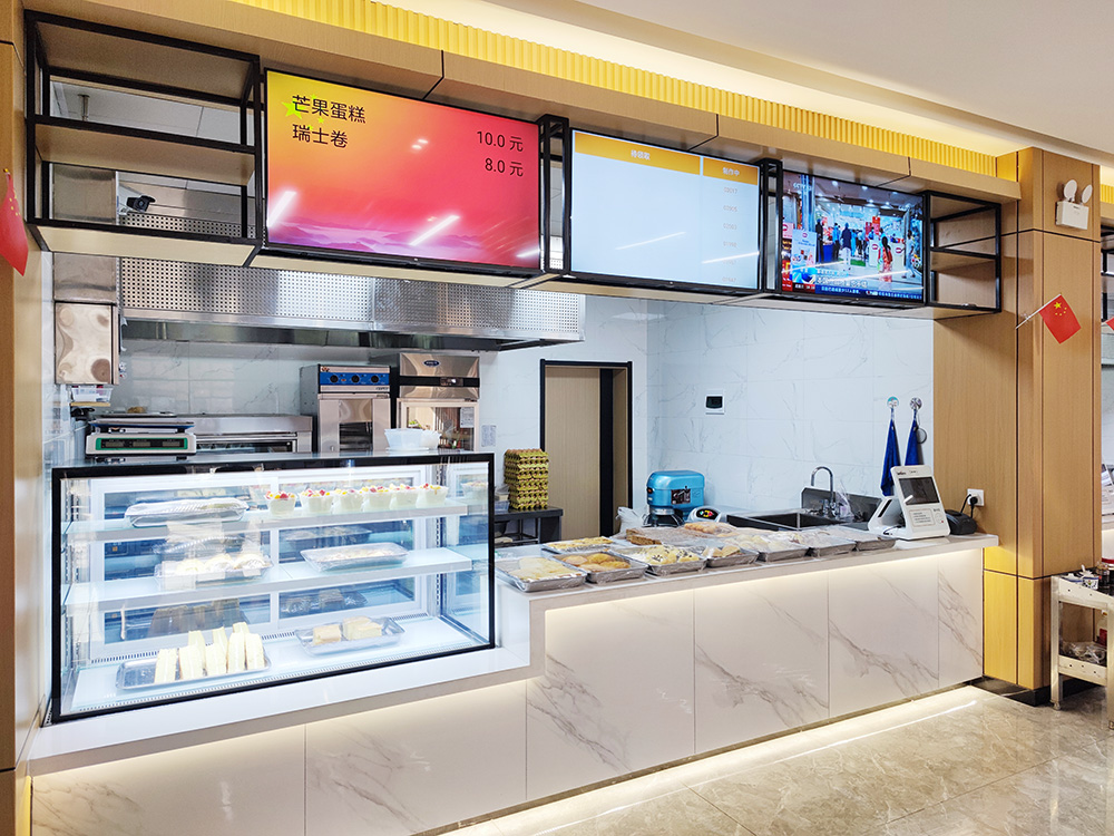 九游app入口：智能厨房设备：引领餐饮创新的科技力量(图2)