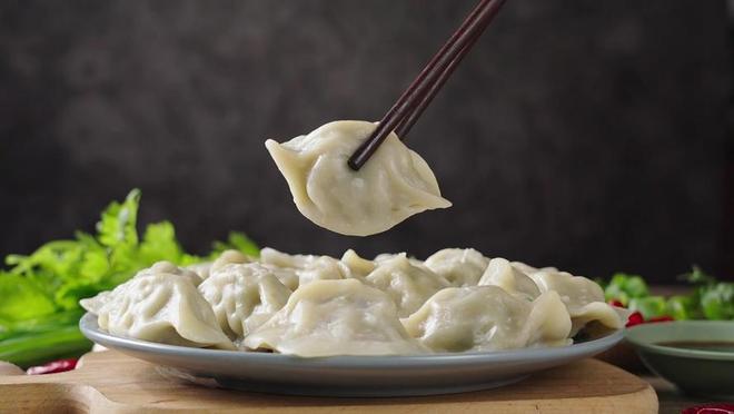 外网辣评韩国申请饺子专利！法国扎心韩国嘴硬真的扎心了(图3)