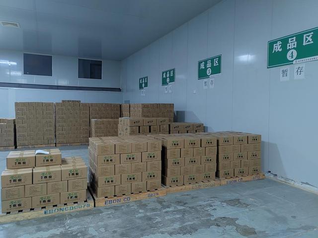 四川苍溪：赶订单火力全开 忙生产干劲十足(图4)