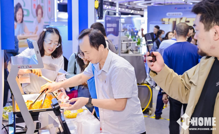 从田间到餐桌到健康管理的全链路革新：阿尔法鱼数智美食解决方案亮相电博会(图3)