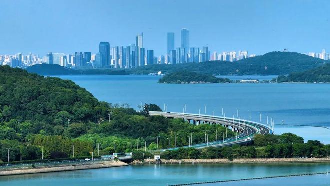 九游娱乐：公开征集点亮无锡！(图2)