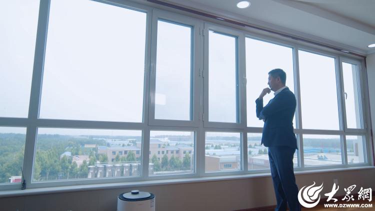 企业家面对面⑥丨山东鼎味食品董事长高振良：匠心调百味 食安铸基石_大众网(图2)