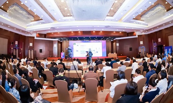 科技赋能乳业 蒙牛携手顶尖专家助力全民健康升级(图1)