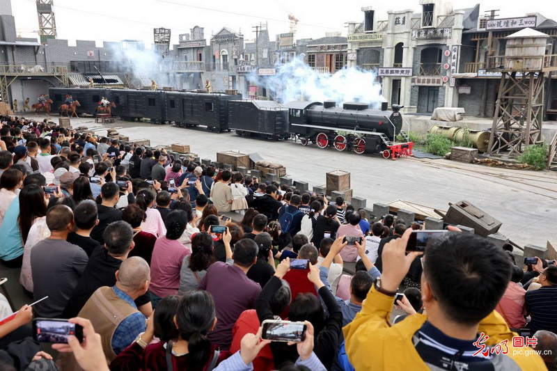 文旅新活力丨“赛事+演出+夜游”多业态融合 文旅消费“玩”出新高度(图2)