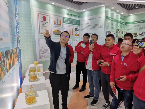 九游娱乐：科技赋能柑桔产业 实现“变废为宝”新突破(图1)