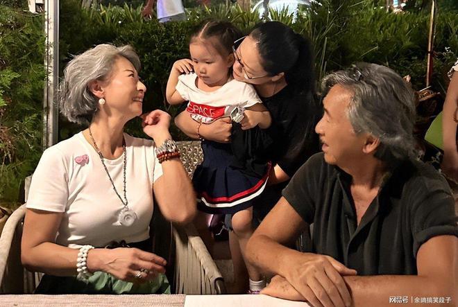 林子祥也没想到叶倩文会因香港火灾后的这一举动实现口碑暴增(图16)