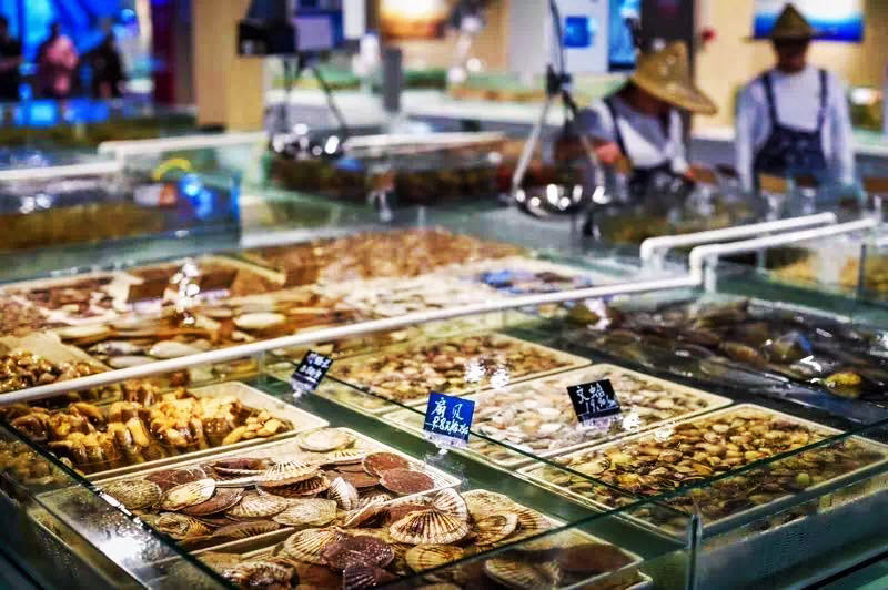 成都鹭岛LOFT广场物业费查询：物业公司及收费标准一览(图1)