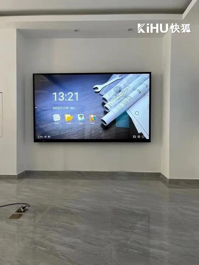 九游app入口：KIHU快狐｜vr体验馆触摸屏一体机智能系统支持快速开机快速响应(图2)