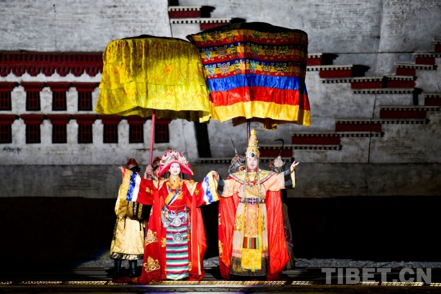 九游app入口：《文成公主》大型实景剧第十四季首演(图1)