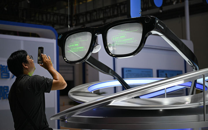 九游娱乐：第六届消博会来了满满“国际范儿”(图3)