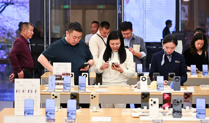 九游娱乐：第六届消博会来了满满“国际范儿”(图12)