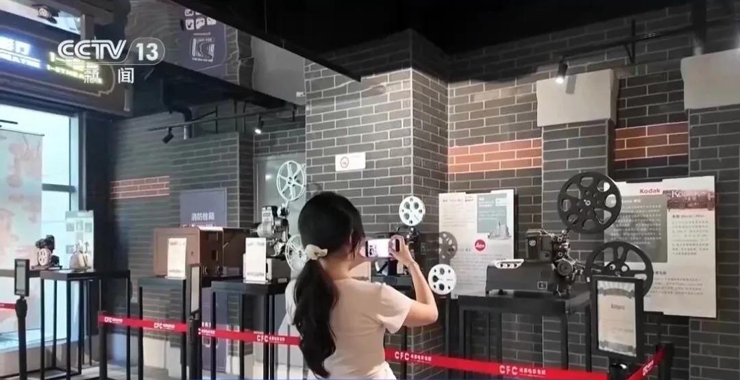 九游app入口：1元撬动1577元！银幕之外千亿级市场全面爆发！(图6)