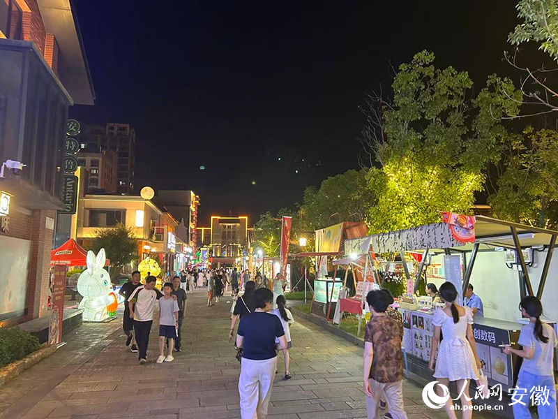 九游娱乐：安徽潜山：以戏为媒跑出文旅融合“加速度”(图2)