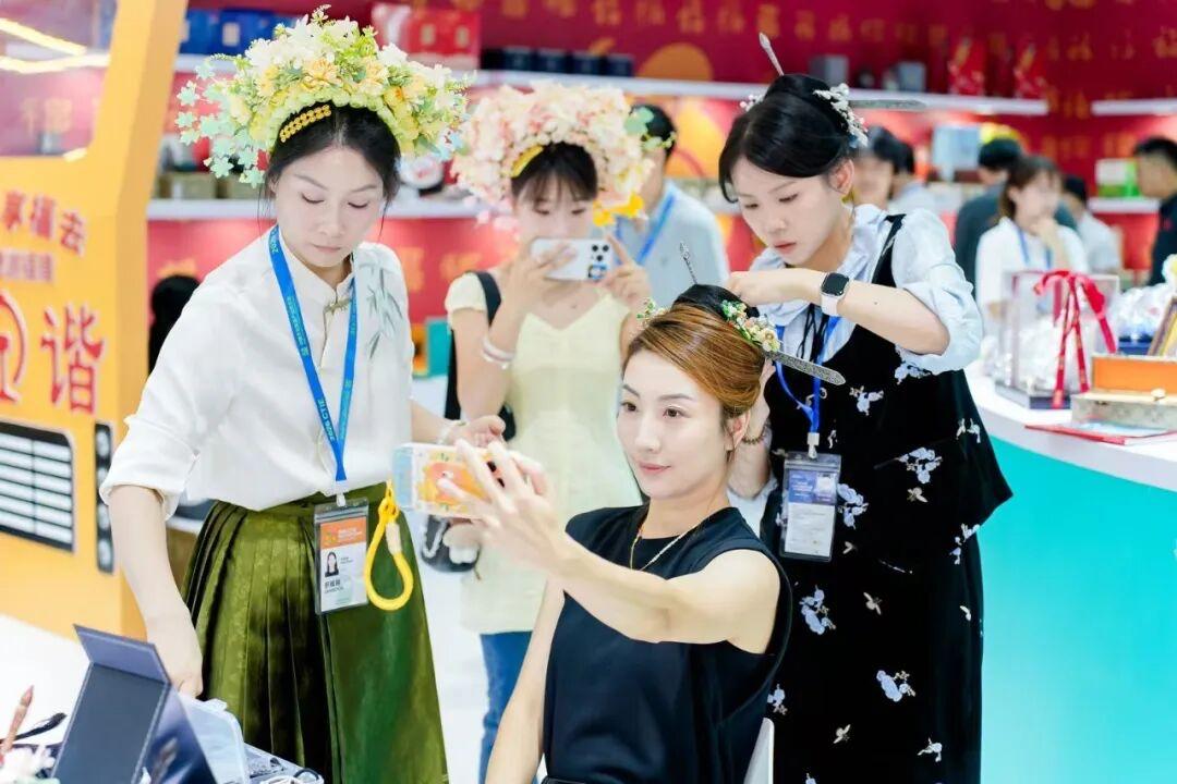 九游app入口：福建馆精彩亮相2026中国文化旅游产业博览会(图1)